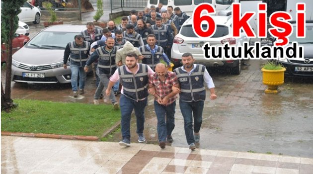 6'SI TUTUKLANDI 5'İ SERBEST KALDI