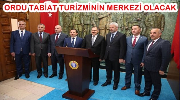 BAKAN MÜJDELERLE GELDİ