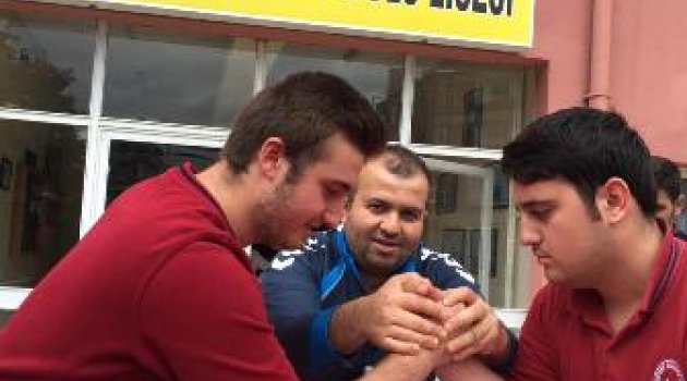BİLEK GÜREŞİ ŞAMPİYONASI YAPILACAK