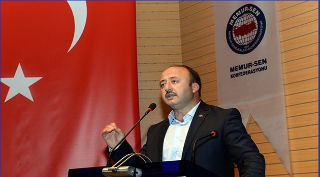 ÇELENK: HOCALI KATLİAMINI UNUTMADIK