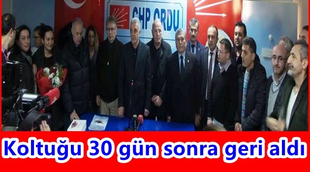 CHP&#039;DE DEVİR TESLİM VARDI
