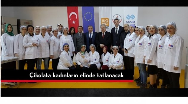 EV KADINLARI ÇİKOLATA YAPMAYI ÖĞRENİYOR