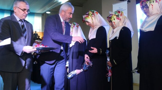 HAFIZLAR İCAZET ALDI