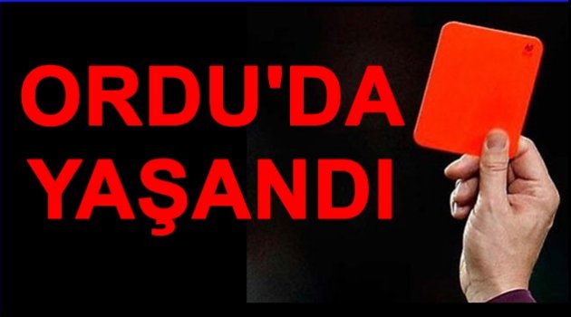 HAKEMDEN BİR MAÇTA 11 FUTBOLCUYA KIRMIZI KART