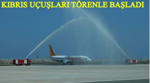 İLK UÇAK SU TAKIYLA KARŞILANDI