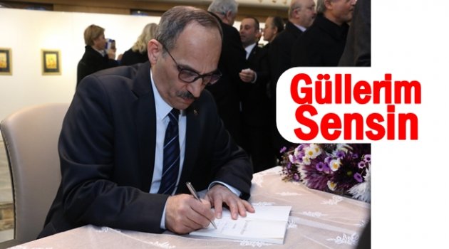 NECATİ KIRIŞ &#039;GÜLLERİM SENSİN&quot; KİTABINI İMZALADI