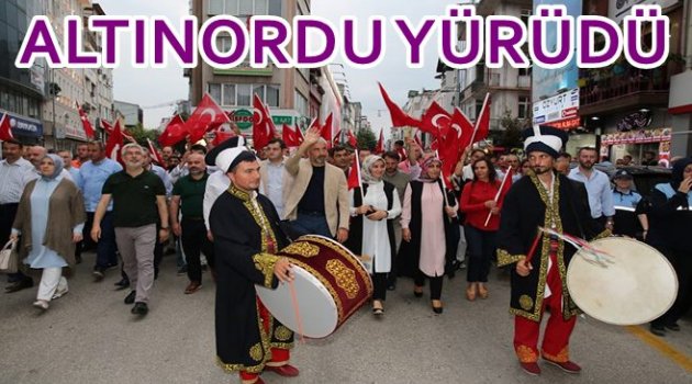 ORDU DEMOKRASİ NÖBETİNE YÜRÜDÜ