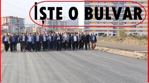 SICAK ASFALT DÖKÜLMEYE BAŞLANDI