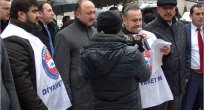DEMİR: DİYANETİNE SAHİP ÇIK