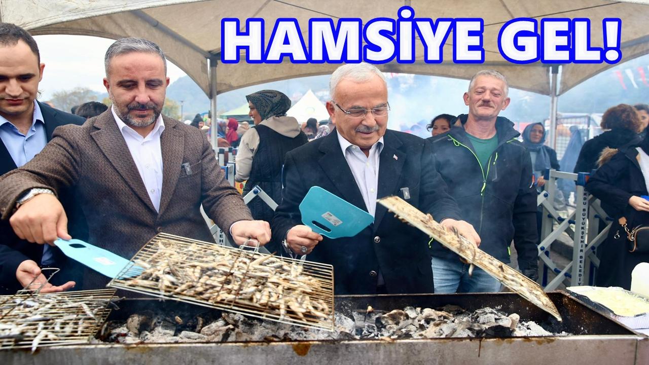 Perşembe’de Hamsi Ziyafeti: Tonlarca Hamsi Ücretsiz Dağıtıldı