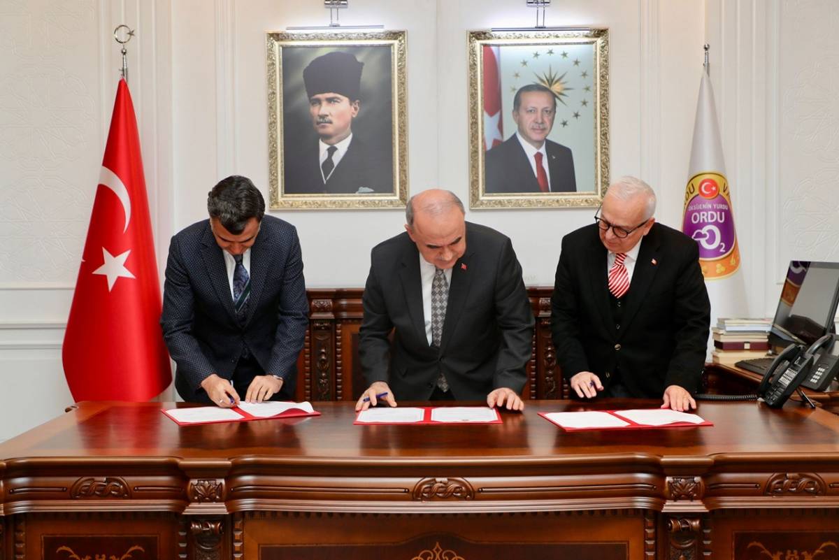 Hayırsever İş İnsanı Şanser Şahin’den Eğitime Anlamlı Destek