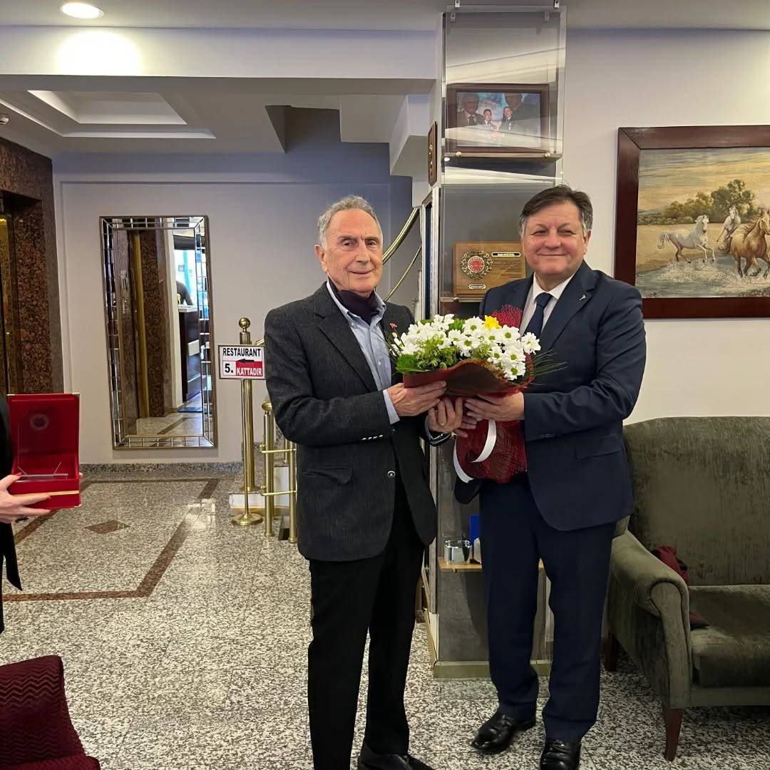 Ergin Karlıbel’e Turizm Ödülü