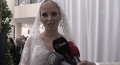 Kızının nikahını kıyan baba ağladı